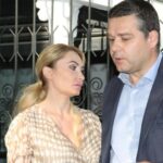 cum se spala ciucu pe maini de scandalul momentului eu am mirosit ca ceva nu e in regula adriana georgescu 69882fd6461d0