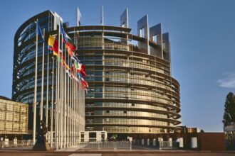 cutremur la bruxelles parlamentul european blocheaza acordul ue cu trump 699c9307185f8