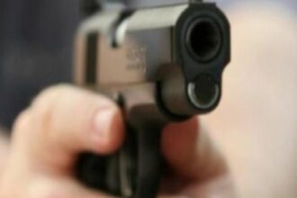 elev impuscat in cap cu un pistol airsoft intr un liceu din predeal incidentul raportat pe o platforma nationala 698756dd45d02