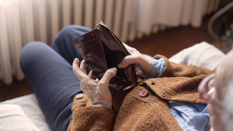 exclusiv intarzieri la recalcularea pensiilor peste 1 800 de petitii la avocatul poporului ministerul muncii si cnpp explica situatia 698c56bd26cd4