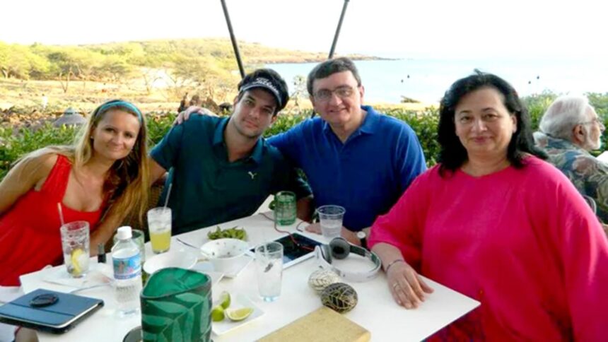 fiica lui victor ciorbea traieste o viata de lux in america in timp ce fostul premier avea datorii in romania oana isi cumpara vila de 8 milioane in florida 699cca20ebae1