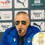 foto reghecampf cool si trendy aparitie a la tom cruise in fata jurnalistilor 69803d085b5f7