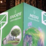 fundatia tinmar a acordat burse de 500 de euro pentru peste o mie de elevi 698986d11c762