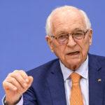 germania ar putea ceda poloniei tancuri sau un submarin drept reparatii morale pentru al doilea razboi mondial 6992e24f6ddb3