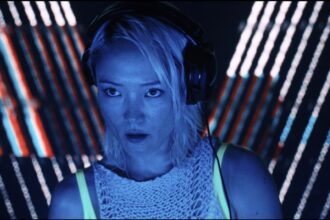 in mi amor pom klementieff is a dj touring the canary islands until her friend vanishes exclusive rotterdam trailer 6981a5afbac48