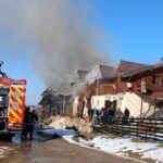 incendiu puternic la restaurantul unei pensiuni din romania mai multi turisti se aflau in interior 69a30fa02e1d2