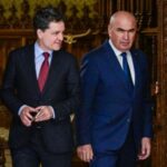 jurnalistii apropiati lui bolojan atacuri in rafala la adresa lui nicusor dan 69a01f63eca97