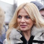 laura vicol a depus o plangere la diicot impotriva lui sebastian ghita dupa ce luni a depus aceleasi documente la dna 6981b3055e706