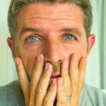 men who pull away when they feel overly pressured usually had these 11 experiences when they were kids 699782a51b496