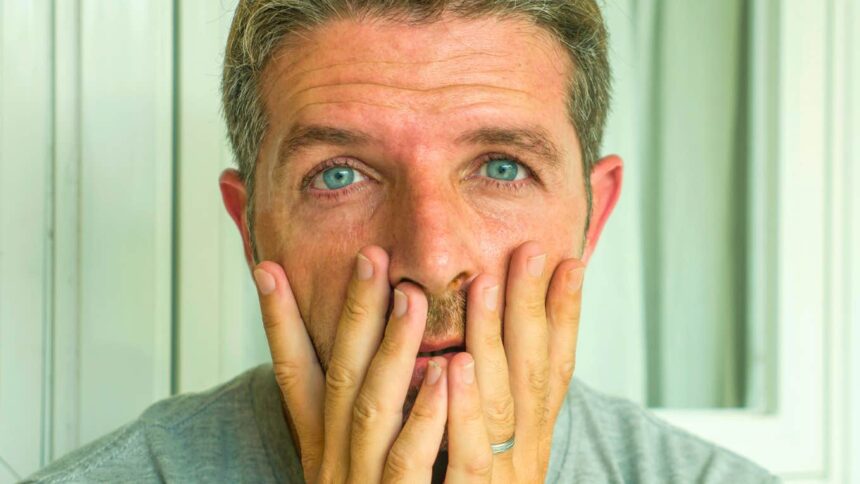 men who pull away when they feel overly pressured usually had these 11 experiences when they were kids 699782a51b496