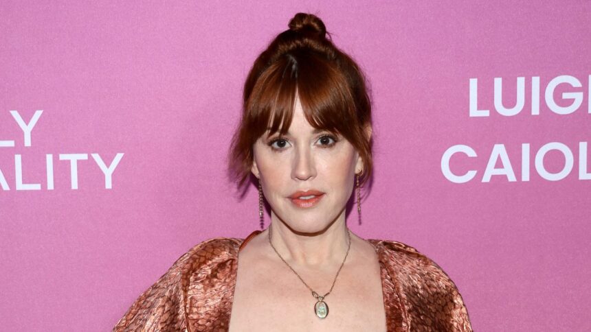 molly ringwald says john hughes didnt want his films to be remade 697f01a24a5be