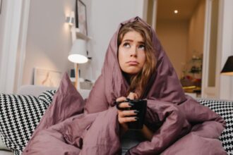 motivele pentru care iti este mereu frig ce incearca organismul sa iti spuna si cand ar trebui sa consulti un medic 6985c154d1757