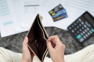 panoul de onoare al datornicilor statul ne scoate la tabla ca sa vada tot cartierul cine a sarit peste plata impozitului 699affda40b04