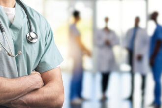 premierul aduce in discutie obligarea medicilor sa profeseze in romania un numar minim de ani imediat dupa rezidentiat 698b273a70205