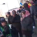protest in desfasurare la curtea de apel bucuresti manifestantii cer turul doi inapoi si contesta anularea alegerilor 69834636ad2c1