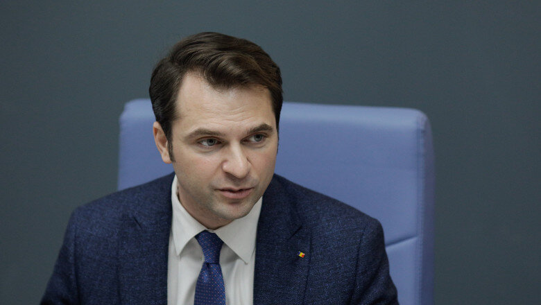 revolta bugetarilor dupa ce sebastian burduja i a numit incompetenti hoti sau nebuni explicatiile fostului ministru 698cbca4c3865