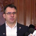 rezistii ahtiati dupa taieri incep userizarea bugetului se bat cu pumnii in piept ca romanii vor taieri si demiteri 699dbe27a4aed