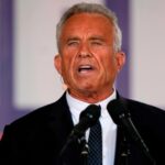 robert f kennedy jr secretarul american al sanatatii a recunoscut ca a tras pe nas cocaina de pe capace de toaleta nu mi e teama de microbi 698f5beecad2b