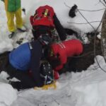 schior cazut intr un parau la predeal salvat de jandarmi si salvamont partia era inchisa video 699818e1786e4