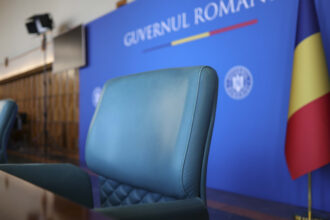 sindicatul angajatilor din guvern critica reforma administratiei chiar inainte de adoptare unele masuri permit abuzul 699dd32259440