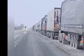 trafic de cosmar spre giurgiu coloana de vehicule de pe dn5 masoara 14 kilometri video 6999f2654b597