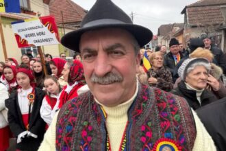 ucigasul romanului care a construit satul traditional din america a fost prins detalii infioratoare dezvaluite de anchetatori 6991bfa69d983