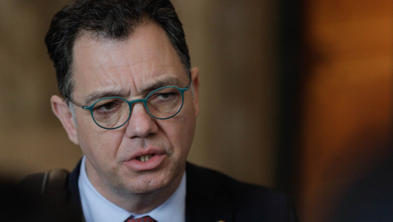 un lider pnl cere demisia secretarului general al guvernului dupa ce a comparat taierile de posturi cu auschwitz 698d64079cbbd