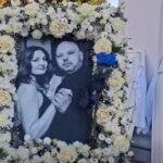 vaslui si a luat ramas bun de la sotii morti in teribilul accident inmormantare cu sicrie albe pentru jandarmerita sot si copil 6990c38a145c9