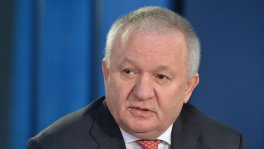 verdictul specialistului porumboiu transeaza faza care l a infuriat pe becali la craiova decizia e clara 698e496a34501