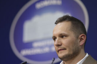 video amenzi pentru cei care au absentat nemotivat de la sedinta prefecturii bucuresti anuntul prefectului 69a1b86869c0d