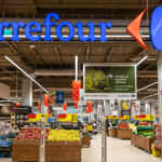 video carrefour anunta vanzarea filialei din romania catre paval holding tranzactie de peste 800 mil de euro pozitia fratilor paval 698de4db9f67d