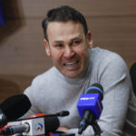 video controversa dupa ce edilul robert negoita a fost testat antidrog de protestatarul marian ceausescu expert rate prea mari de eroare 698db3e20e5ea