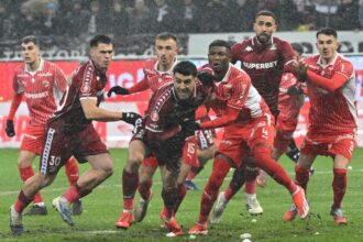 video dinamo a pierdut derby ul cu rapid dar a dat jucatorul meciului 699a9d4dc0ec5