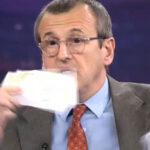 video exclusiv un fost consilier prezidential si a rupt diploma de doctor in direct la digi24 diplomele de doctorat au ajuns o povara 699d5cde8e3cf