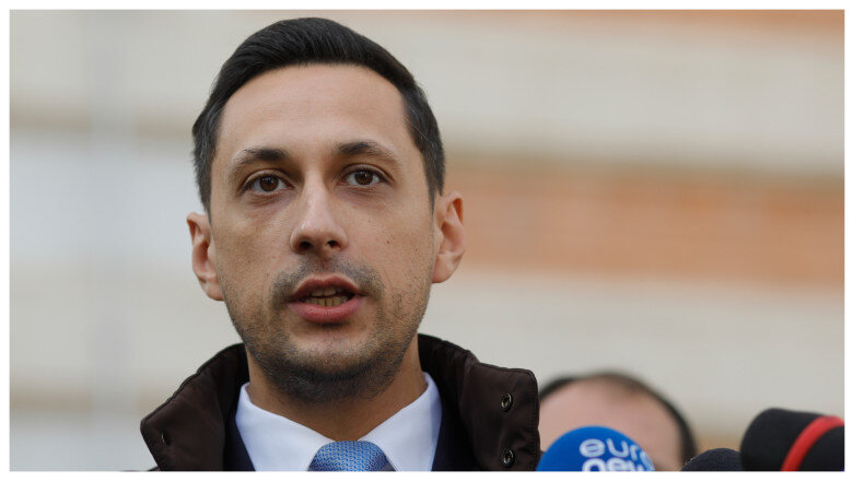 vlad gheorghe consilierul lui bolojan atac la ciolacu pe tema bugetului covrigarul trebuie sa justifice niste miliarde 698f2bd99fbc7