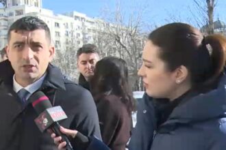 zeci de romani au depus plangeri penale la parchetul general impotriva anularii alegerilor din 2024 george simion alaturi de oameni 6996cc748c3f4