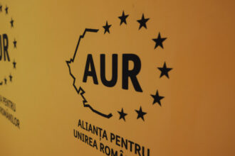 alesii locali aur au primit ordin de partid sa depuna proiecte pentru scaderea taxelor locale ce propun in privinta pacanelelor 69a8965f45522