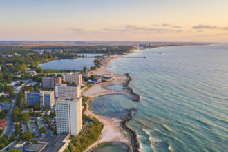 camera deputatilor a adoptat legea care defineste oficial resortul turistic ce inseamna si ce conditii trebuie sa indeplineasca 69a8140984076