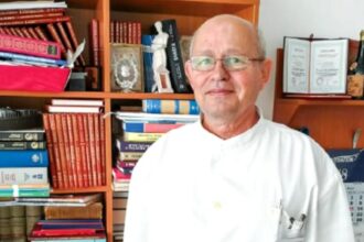 doliu in medicina romaneasca un reputat chirurg si profesor universitar a murit 69a35cf821eac