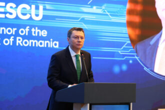 efectele situatiei din orientul mijlociu si pretului petrolului pentru economie oficial bnr reducerea deficitului nu este optionala 69b1bcad00c74