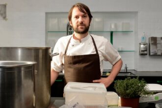 noma chef resigns amid shocking allegations of physical abuse of staff 69b2499b3b24a