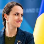 oana toiu convorbire cu ministrul de externe al emiratelor arabe unite vom continua contactul direct in sprijinul dialogului diplomatic pe teren 69a5f1dc13149