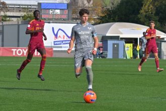 oficial atacant convocat de mircea lucescu la nationala cu 29 de minute jucate tot sezonul la ultima clasata 69aaf14c4cd26