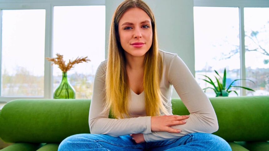 people who find family gatherings exhausting but show up anyway usually have these 11 exceptionally rare habits 69b2cfa9cda9e