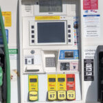 pretul benzinei in sua a crescut cu 20 de la declansarea conflictului din iran cat a ajuns sa coste acum comparatie cu romania 69b26a29e74e0