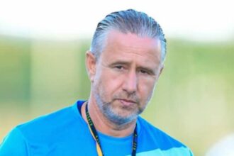 reghecampf calcat in picioare superficial in cautarea unui tap ispasitor 69a7e4e9f3e6d