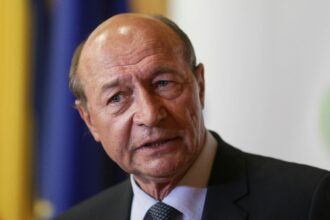 traian basescu reactioneaza la planul lui macron vrea sa decupleze securitatea ue de cea a sua 69a7f6ef6de0d