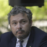 video razvan nicolescu despre piata energiei la gaze nu sunt motive de ingrijorare insa carburantii sunt expusi pietei externe 69a70424d0764